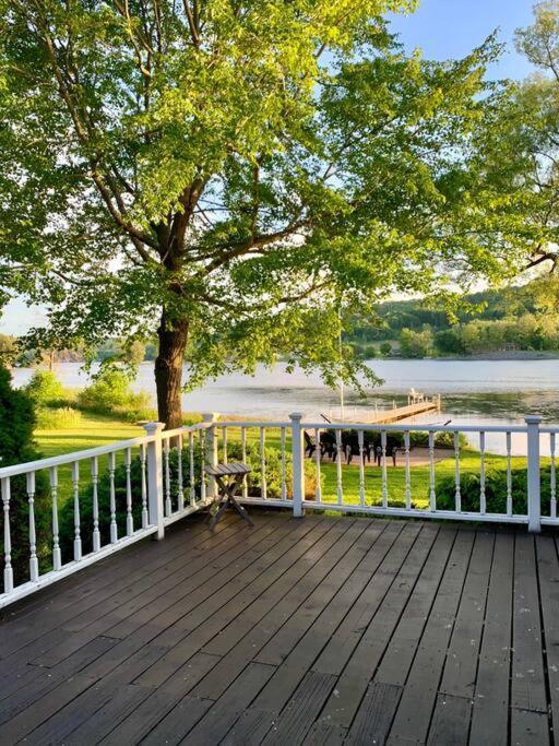 Spacious Lakefront - Remodeled, Views & All Amenities Included Skaneateles Εξωτερικό φωτογραφία