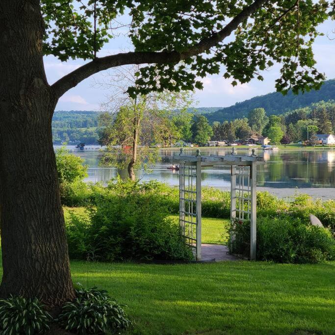 Spacious Lakefront - Remodeled, Views & All Amenities Included Skaneateles Εξωτερικό φωτογραφία